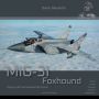 HMH 012 PUBLICATION LIBRAIRIE MIG-31 FOXHOUND (116P.)