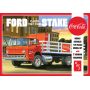AMT 1147 MAQUETTE CAMION FORD C600 STAKE BED W/COCA-COLA MACHINES 1/25