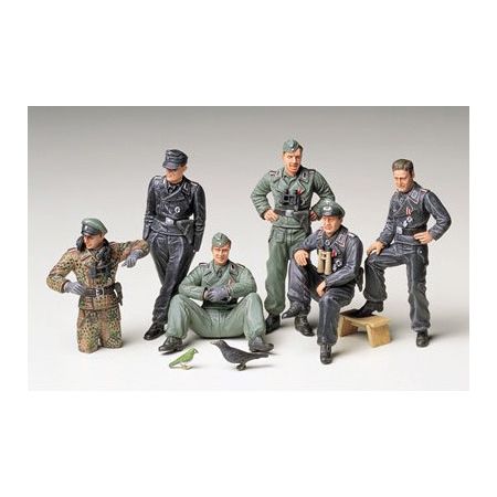 TAMIYA 35201 MAQUETTE MILITAIRE GERMAN TANK CREW AT REST 1/35