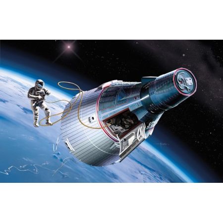 Dragon 11013 Capsule Gemini Et Astronaute 1/72