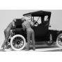 3 MECANICIENNES AMERICAINES 1910 FORD MODEL T 1/24